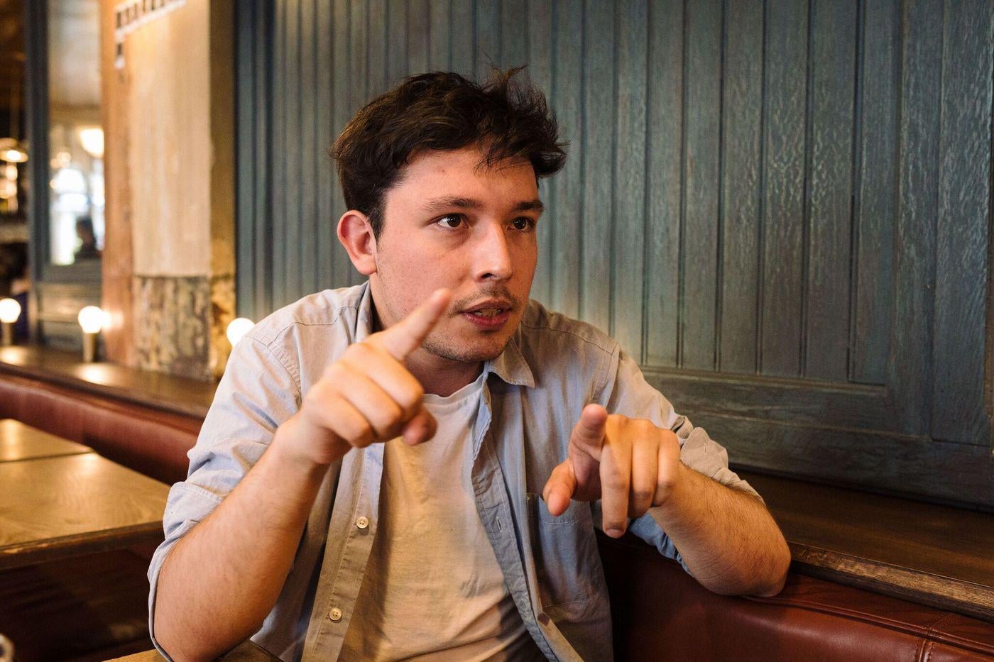 « Toute la com’ d’Apple est mensongère » : Thomas Le Bonniec, l’homme qui a déclenché l’enquête sur les écoutes de Siri