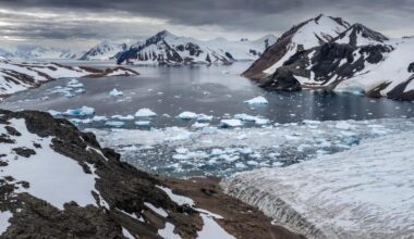 Antarctica is starting to look a lot like Greenland—and that isn’t good | Global warming is awakening sleeping giants of ice at the South Pole.