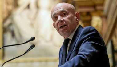 « La taxe Zucman est à la croissance ce que l’hydroxychloroquine était au Covid » : l’intégralité du discours de Claude Malhuret au Sénat