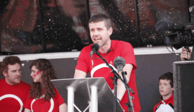 "We won't be silenced, we celebrate Irish policy in face of UVF threats" - Conradh na Gaeilge