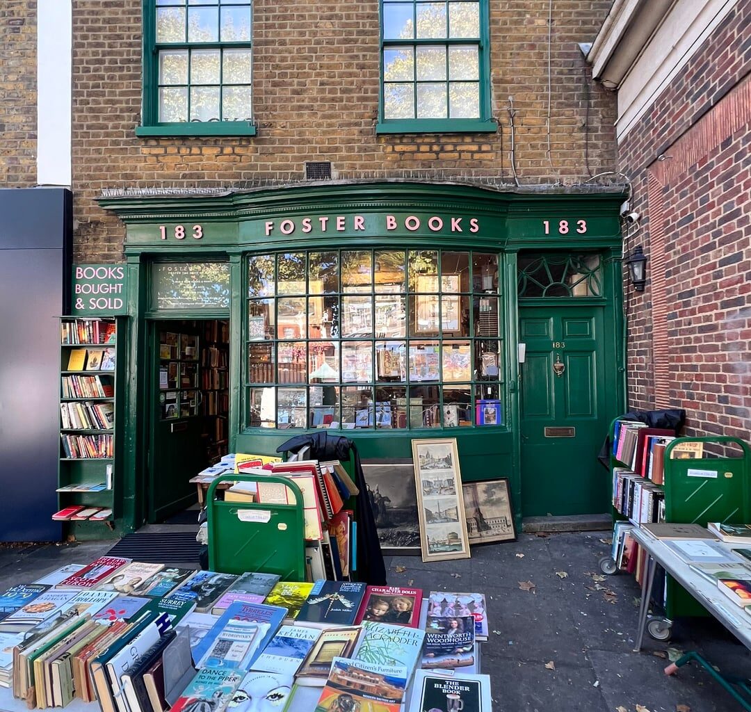Found this vintage bookstore tucked away in a quaint neighbourhood in Chiswick.