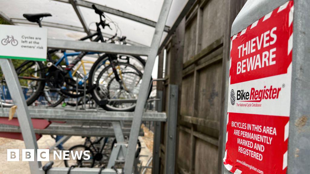 Don't lock your bike at the station