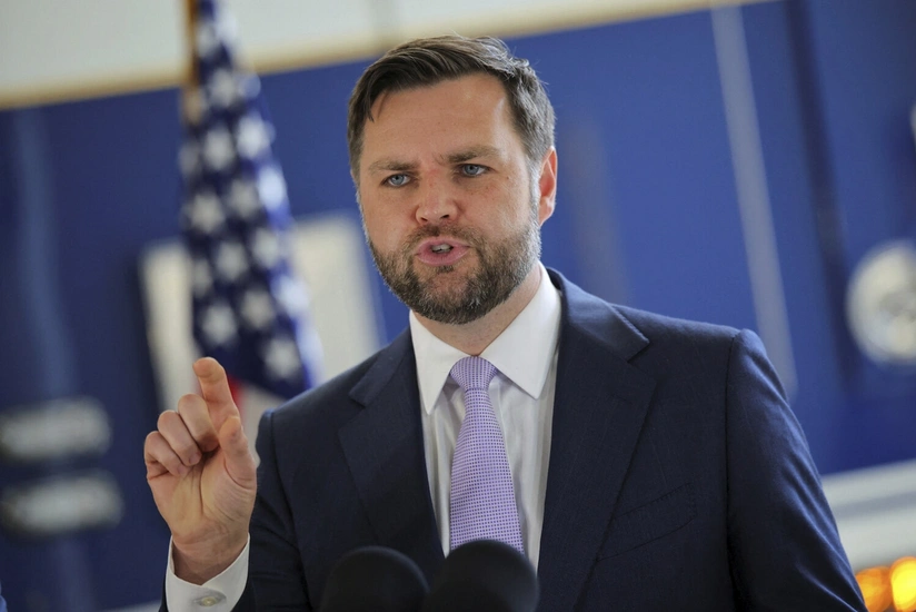 US administration not having immediate plan to send National Guard to Chicago