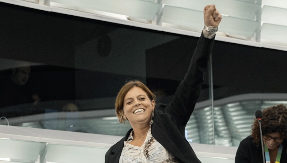 Il Parlamento Europeo non ha revocato l'immunità a Ilaria Salis