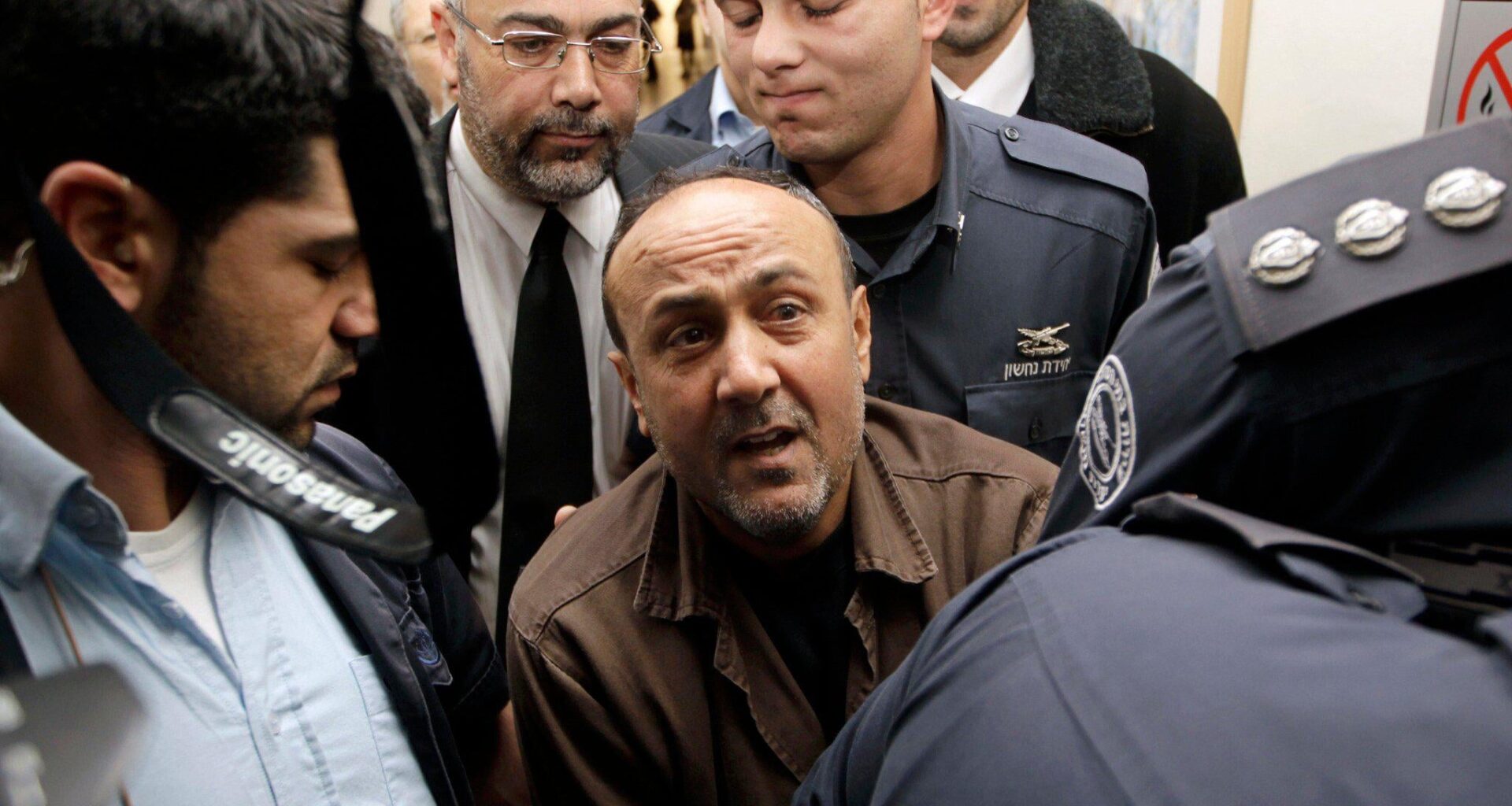 Marwan Barghouti beaten by Israeli prison guards, suffering multiple broken ribs, Palestinian sources say
