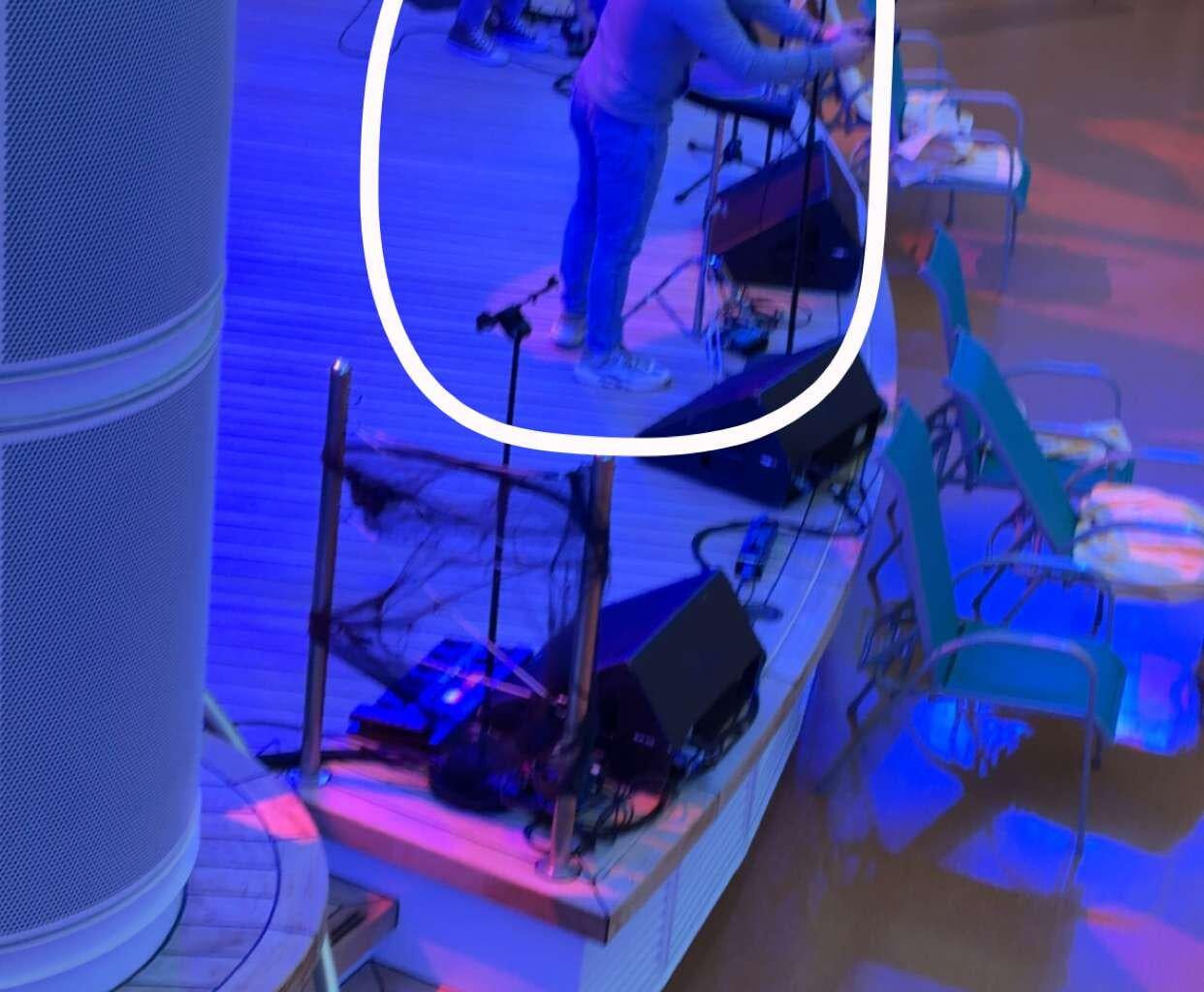 Zelensky found on a AIDA Ship😭😭