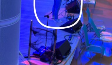 Zelensky found on a AIDA Ship😭😭