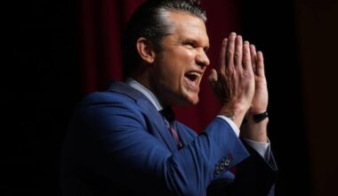 Why U.S. politicians keep #$%& swearing