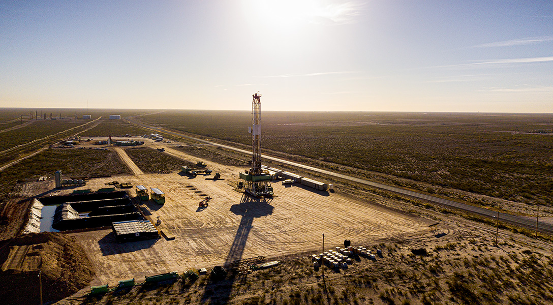 Overflowing U.S. shale gas increasingly streams to Mexico and onto global markets