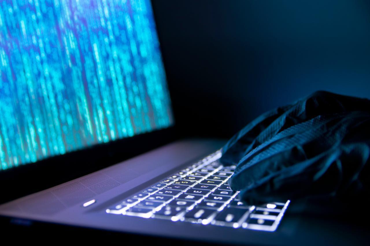 Cybercrime networks in Türkiye trade stolen information through hidden online panels, Türkiye, accessed October 17, 2025. (Adobe Stock Photo)