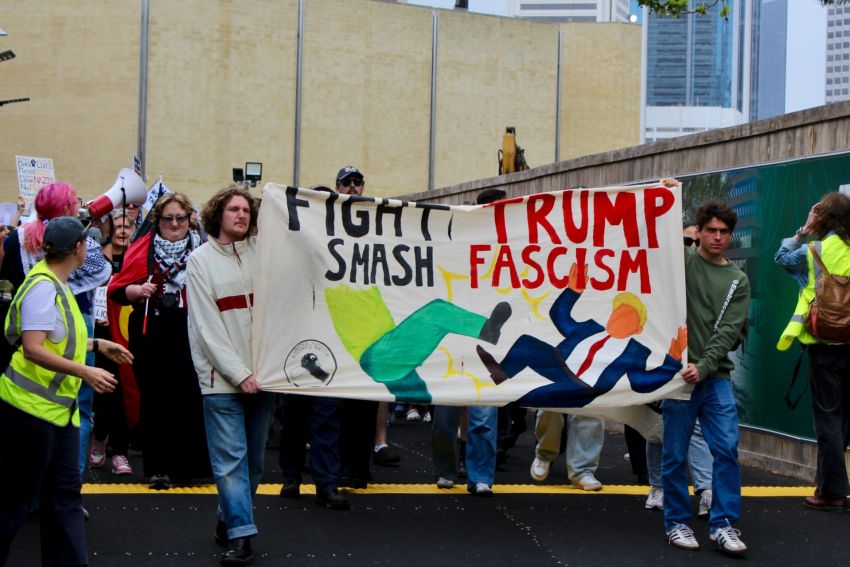 fight trump, smash fascism banner