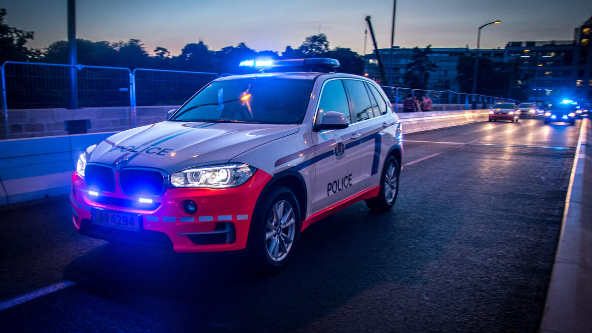 Aus dem Wortgefecht wurde auf der Straße eine handfeste Schlägerei.