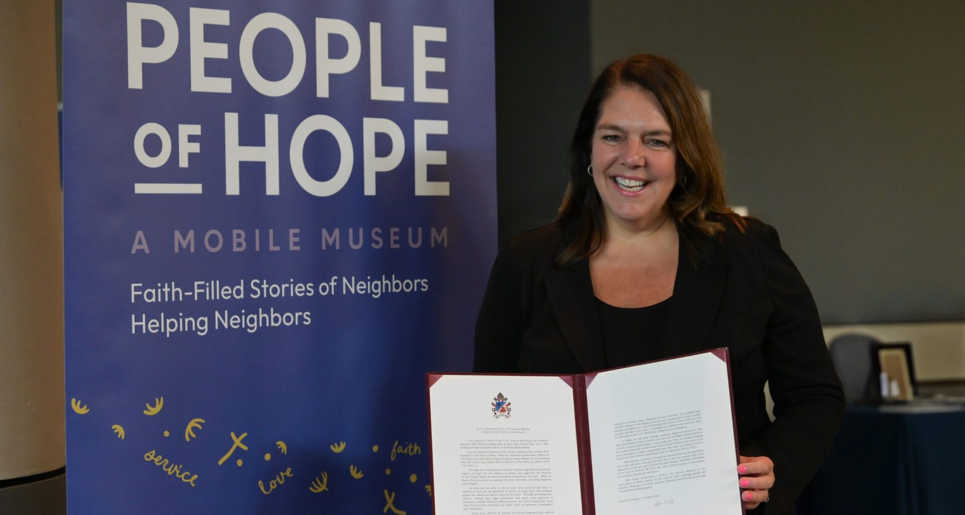 Pope Leo XIV encourages, shares gratitude with the Catholic Charities network