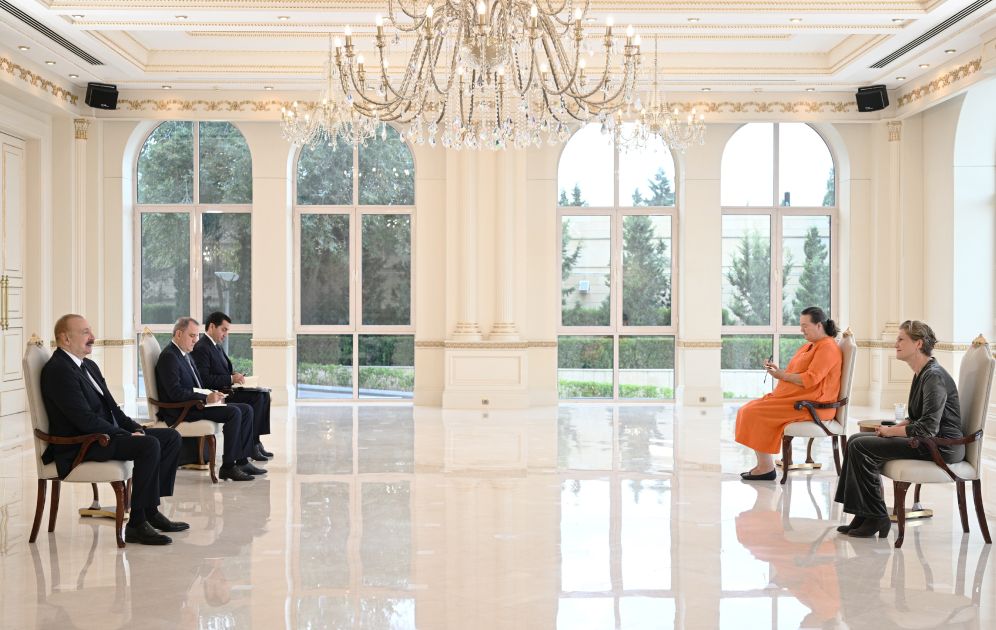 President Ilham Aliyev receives credentials of newly appointed ambassador of the Netherlands [PHOTOS] - Gallery Image