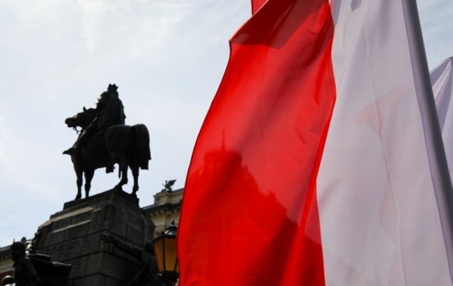 Polish and Hungarian ministers clash over Ukraine