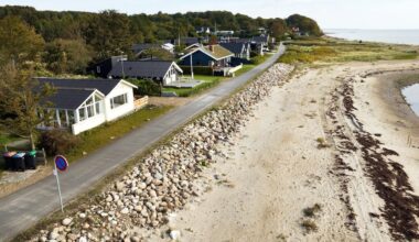 Flere danskere bliver hjemme i efterårsferien - Der er flest unge mellem 18 og 34 år, der i stigende grad vælger at blive hjemme, mens det er færrest over 65 år, som bliver i Danmark.