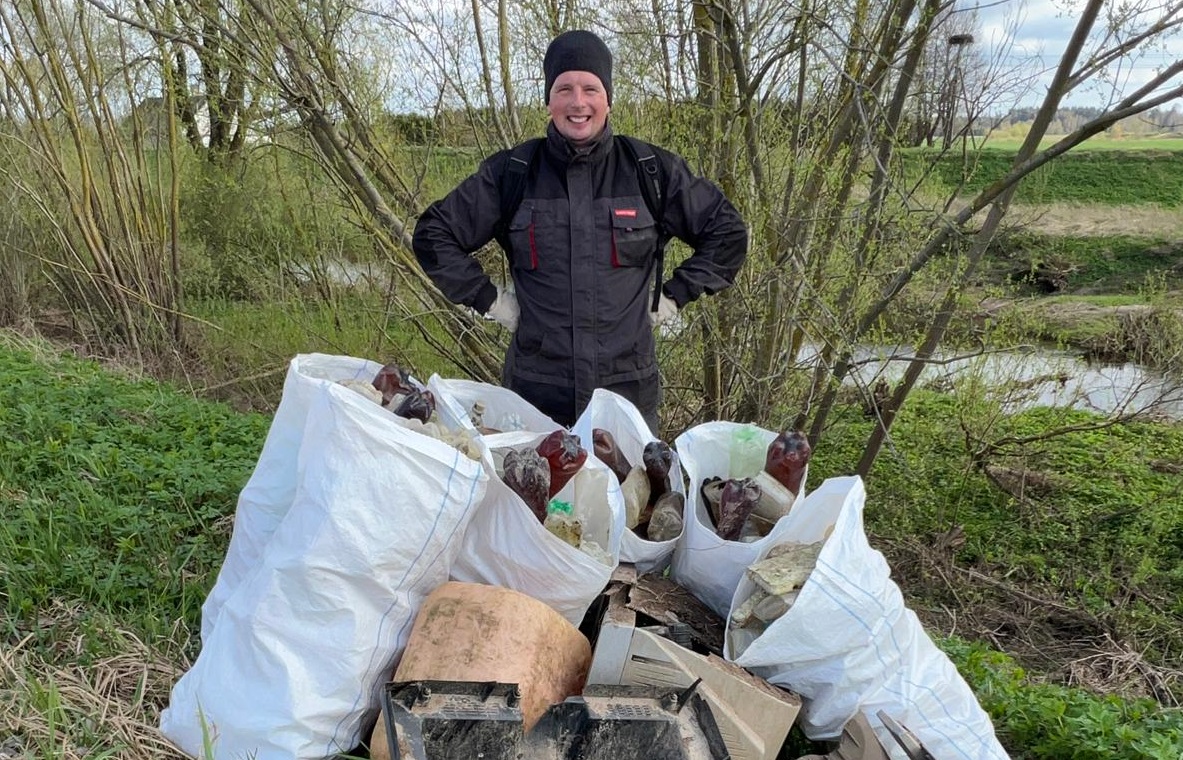 Volunteer has a compulsion to clean up Latvia / Article