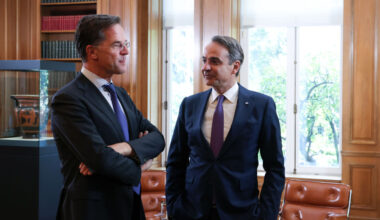 Turkey must drop war threat to join SAFE, Greek PM tells NATO chief