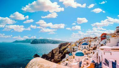 Η Ελλάδα πρωταγωνιστεί στον νησιωτικό τουρισμό του κόσμου. Τα νησιά όμως αντέχουν;