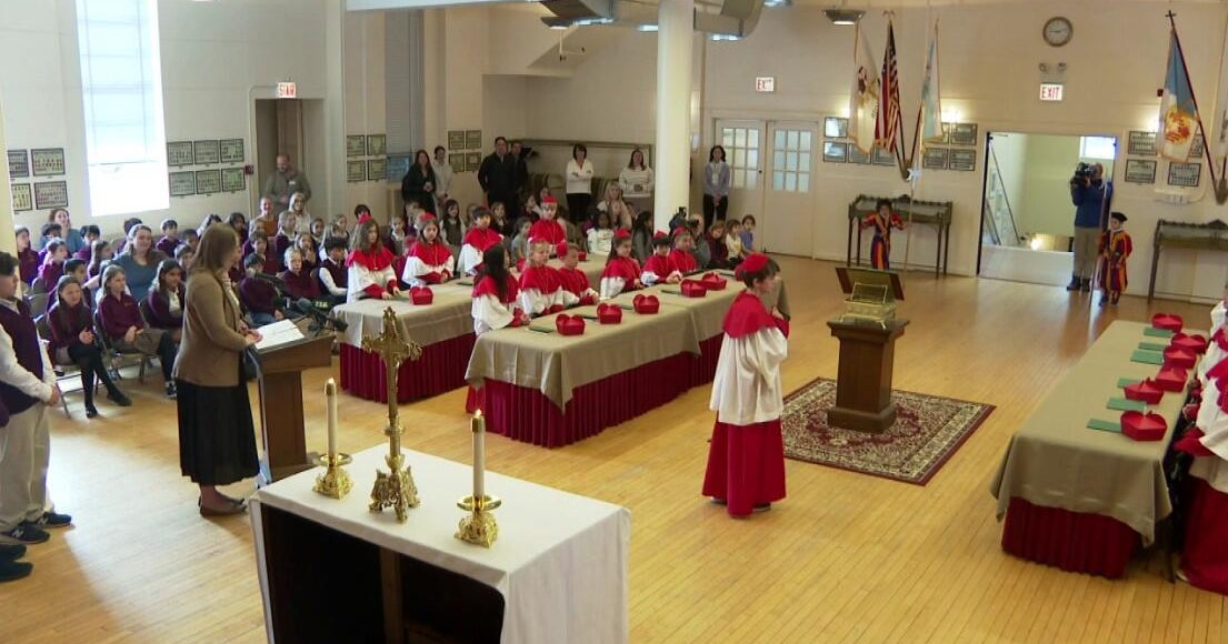 Chicago students who held mock conclave set to travel to Rome to see Pope Leo XIV