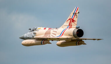 A francia vezetés további fegyverarzenál Ukrajnának való átadásával fokozza a háborút