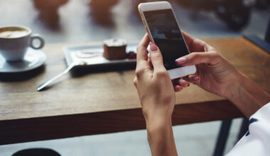 By abandoning older systems, operators can reuse frequencies for faster, more reliable and more secure networks.