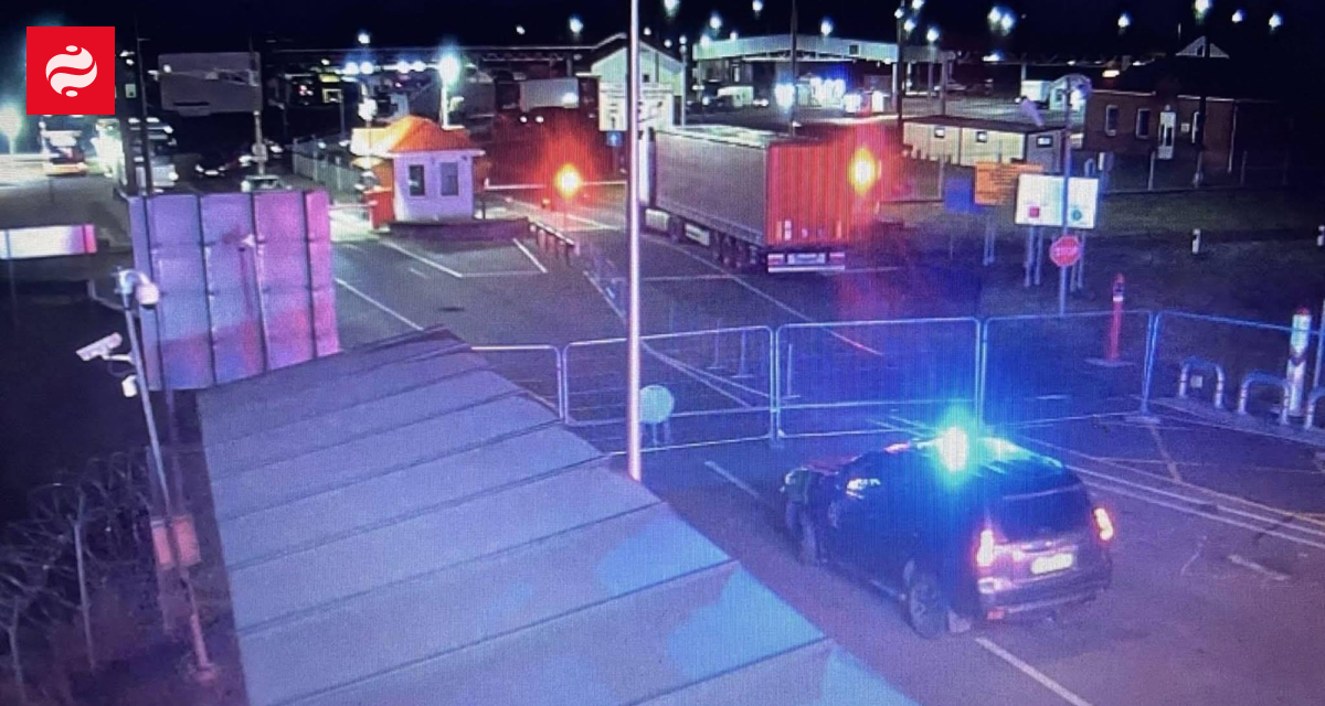 Lithuania's border crossing points with Belarus closed on October 24 due to weather probes | Ukrainian News