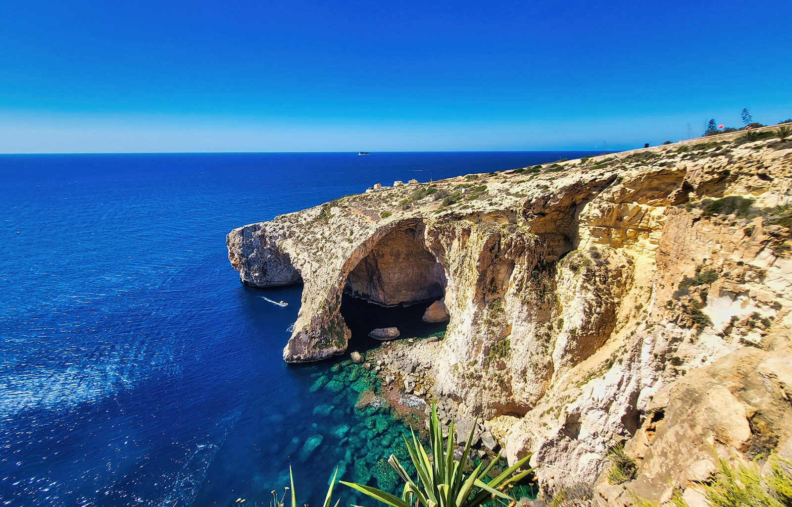 Malta adopts International Tourist Protection Code