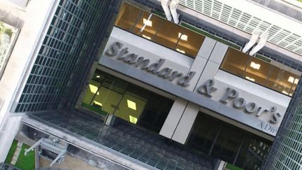 Note de la France abaissée : quels efforts demandés aux Français suite à la sanction de S&P ?