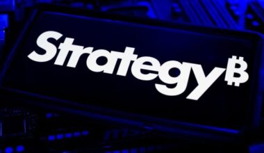Strategy Stock (MSTR) Forecast: Wall Street Remains Upbeat, but AI Analyst Flags ‘Caution’