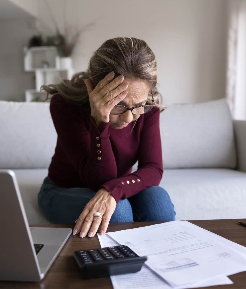 How Many Years Not Being Rich Takes Off Your Life Woman who isn't rich facing a lifespan shortened by 9 years