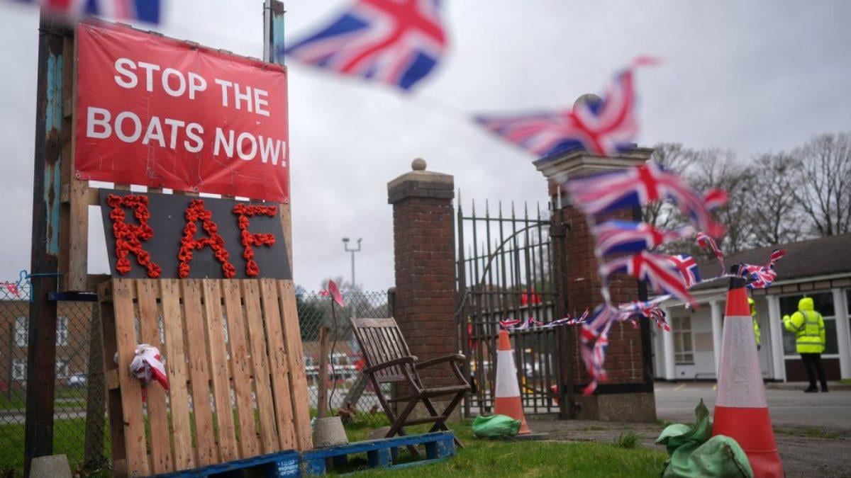 Billions wasted on asylum hotels due to 'failed, chaotic' Home Office system