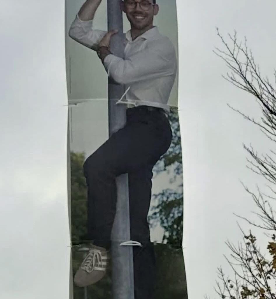 Skud ud til Mathias’ valgplakat!