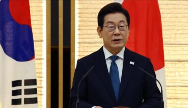 President Lee calls on Pyongyang to resume contacts between divided Korean families