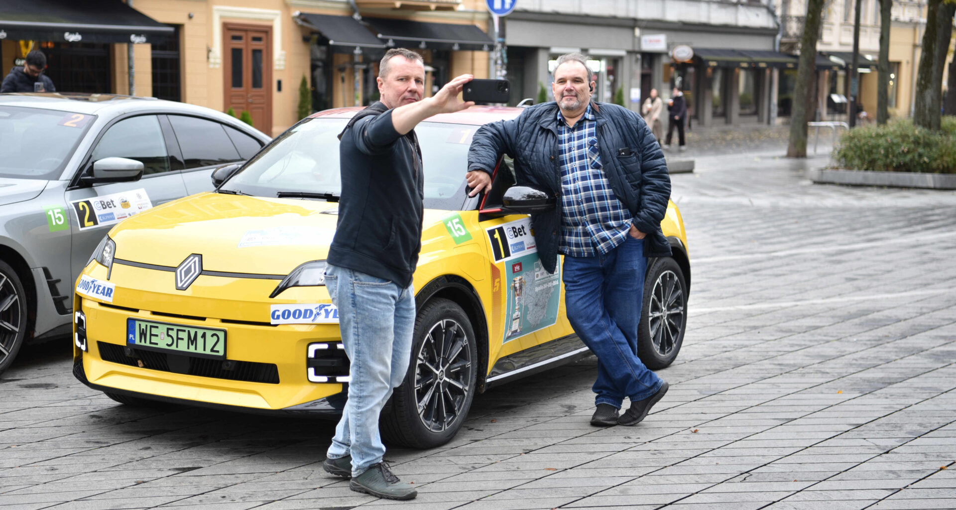 Kaune startavo atsinaujinęs seniausias šalyje ralis „Aplink Lietuvą“