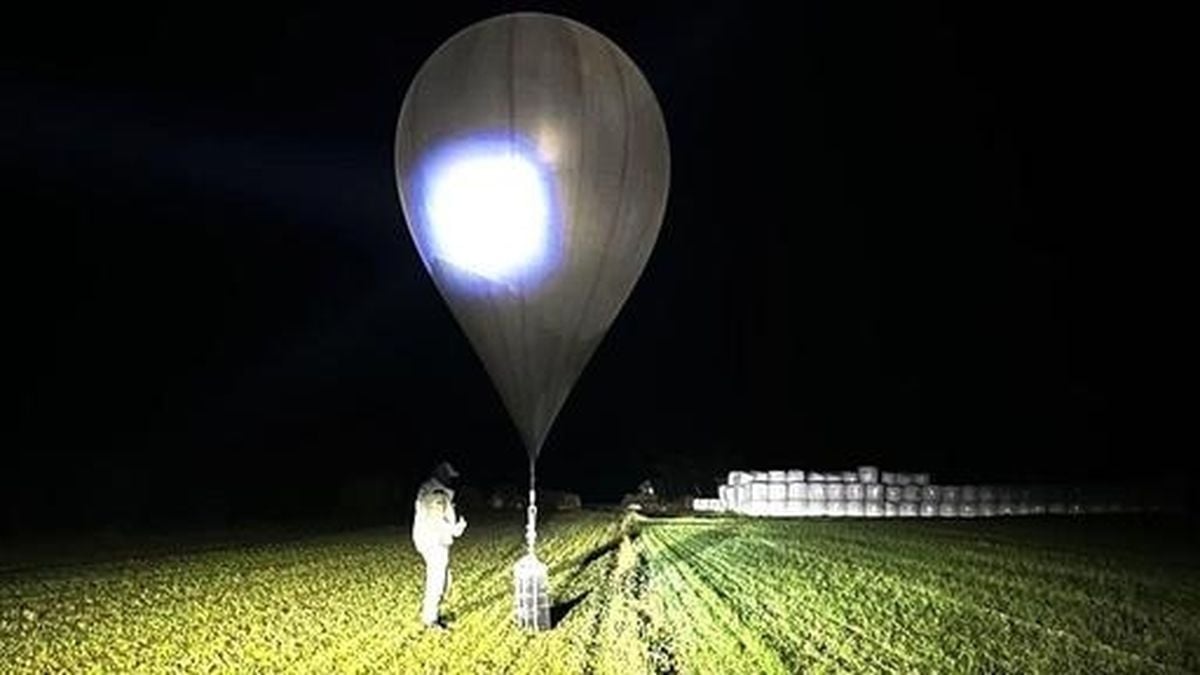 Lithuania Shuts Belarus Border Crossings After Balloon Incidents