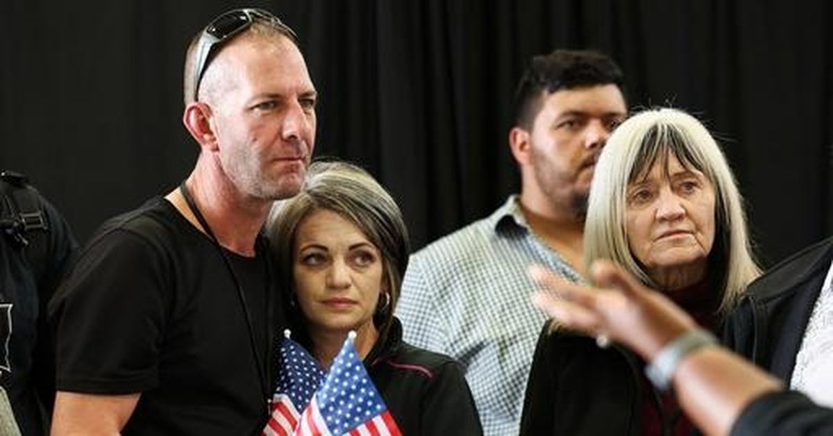 Trump Sets Historic Refugee Cap Prioritizing White South Africans