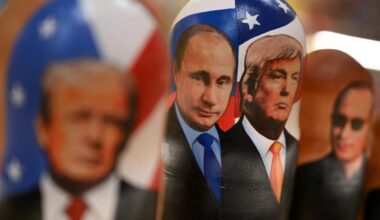 Traditional Russian wooden nesting dolls, Matryoshka dolls, depicting Russian President Vladimir Putin and US President Donald Trump are displayed for sale at a gift shop on the touristic Arbat street in downtown Moscow on Oct. 21, 2025. (AFP Photo)