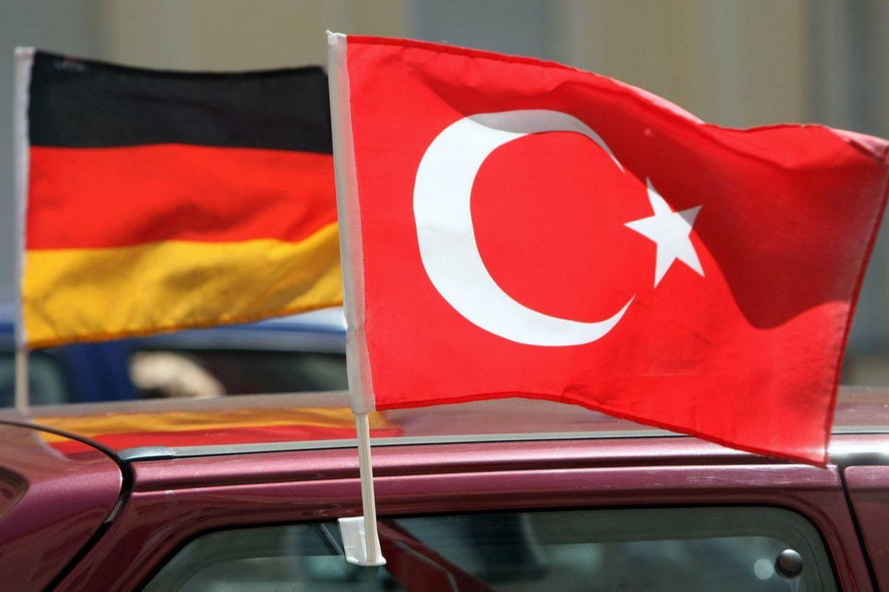 German and Turkish flags flutter in Berlin, Germany, accessed on Oct. 26, 2025. (Photo via Sean Gallup/Getty Images)