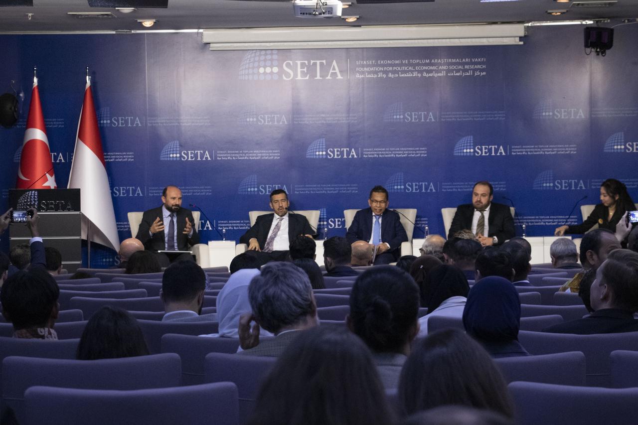 The Foundation for Political, Economic and Social Research (SETA) hosts the Türkiye-Indonesia Partnership Forum in Ankara, Türkiye on Oct. 15, 2025. (AA Photo)