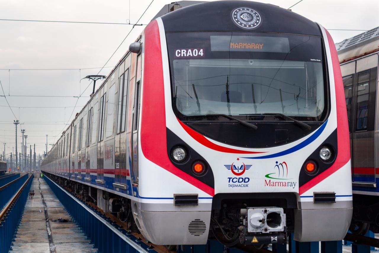 A Marmaray train is seen at Halkali Station in Istanbul, Türkiye, on March 2, 2019. (Adobe Stock Photo)