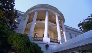 White House warns more layoffs likely as shutdown drags on 41NBC News