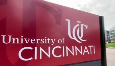 Gas leak reported in University Heights near UC's main campus; Calhoun Street closed