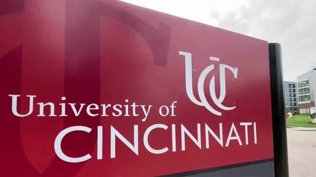 Gas leak reported in University Heights near UC's main campus; Calhoun Street closed