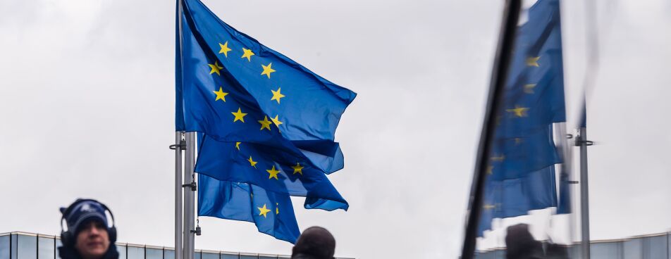 Amazon, Google Prod EU for Looser Data Protection Regulations