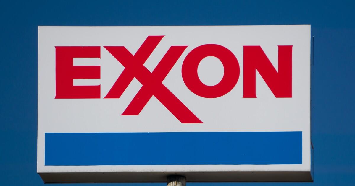 Exxon Splashes Into LNG Bunkering Ahead of Key IMO Vote