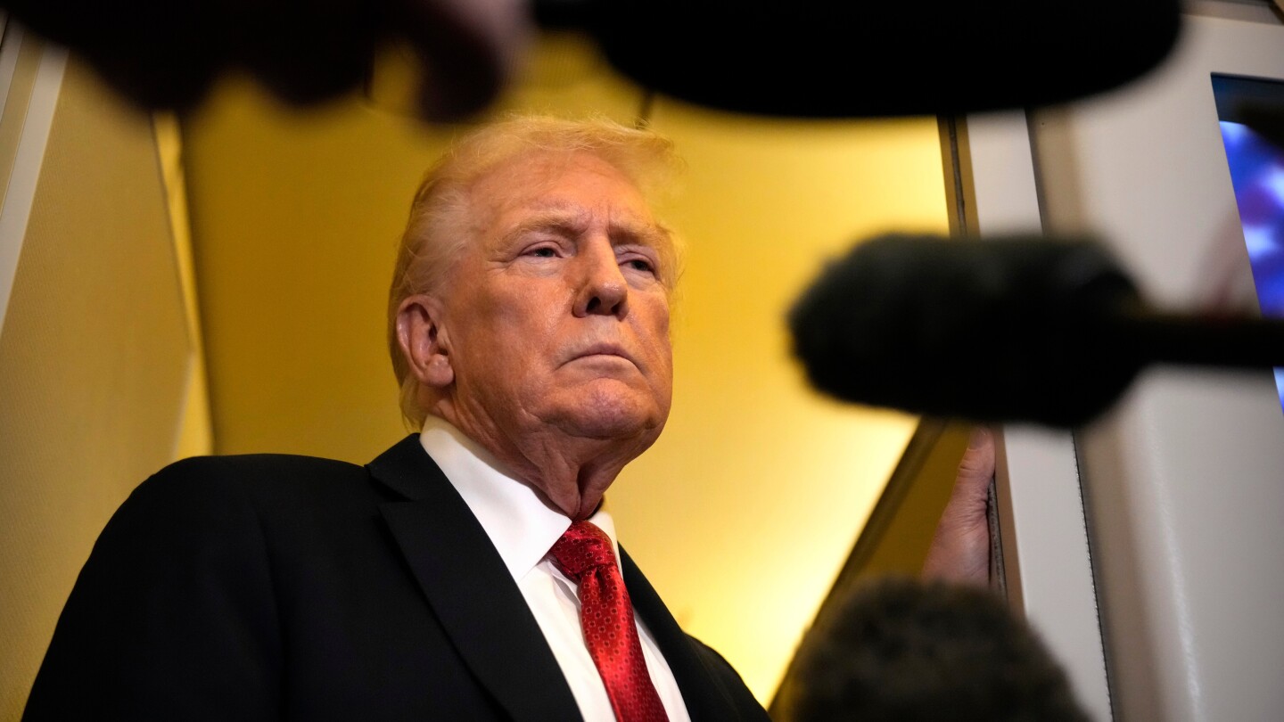 Live updates: Trump signs minerals deal with Australian prime minister