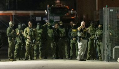 Judge says she wants ICE agents in Chicago area to wear body cameras after violent clashes