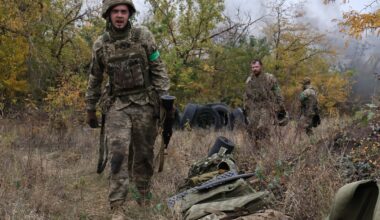 Russia targets Ukraine's power grid