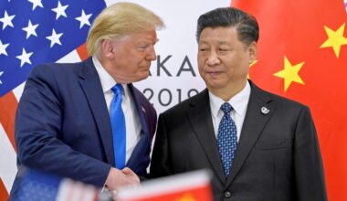 Trump seeks tech export limits, new Chinese imports tariffs
